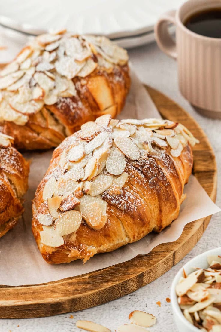 Croissant Almond
